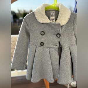Chic Gray Pea Coat with Sherpa Collar
